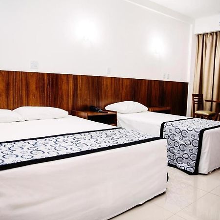 Galatas Golden Hotel Patos de Minas Exterior photo