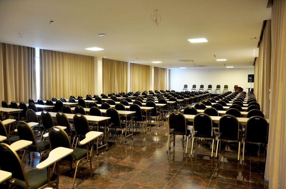Galatas Golden Hotel Patos de Minas Exterior photo